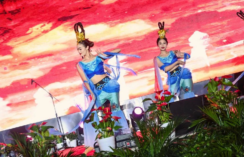 1703213758817948.jpg 40.jpg