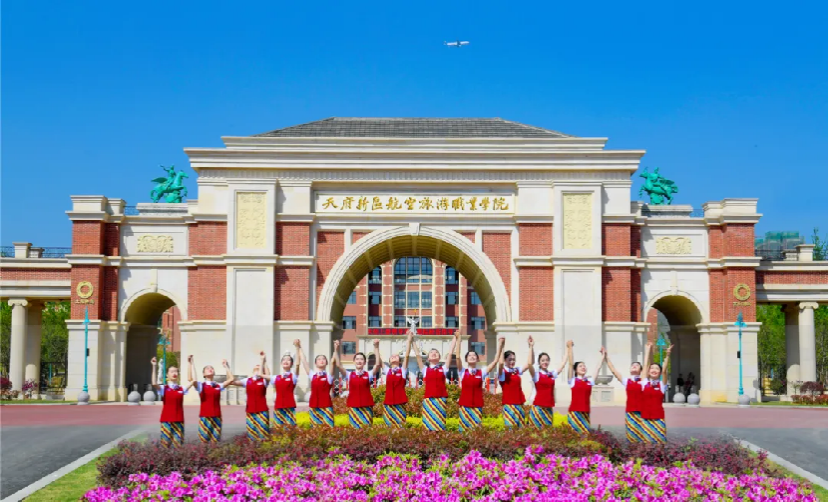 1764817924140141.gif image.gif