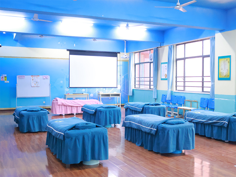 1765454406419559.jpg ADL.jpg