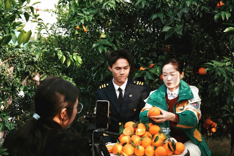 1765472674129826.jpg 微信图片_2025-12-12_010207_604~1.jpg