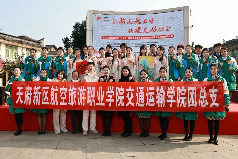 1765473196874836.jpg 微信图片_2025-12-12_010859_690~1.jpg