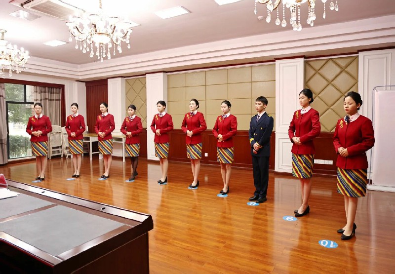 1765474536540134.jpg 微信图片_2025-12-12_012856_979~1.jpg