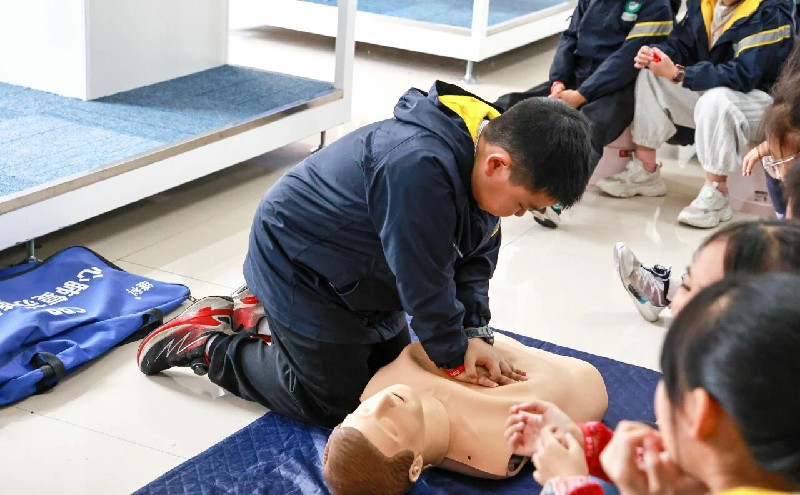 1765477174754863.jpg 微信图片_2025-12-12_015934_628~1.jpg