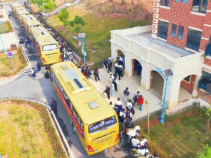 1765477683352903.jpg 微信图片_2025-12-12_022506_893~1.jpg