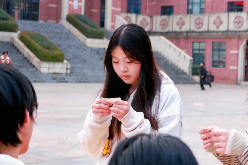 1766798709114382.jpg 微信图片_2025-12-27_094348_518~1.jpg