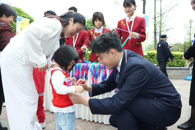 1775007861269680.jpg b6955c6f19a2b1fcf9478132095cac9b~1.jpg