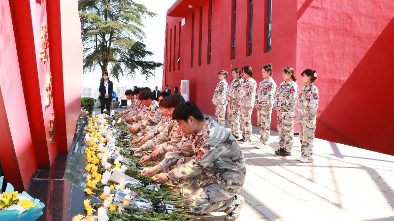 1775010014119968.jpg 微信图片_20260331164114_1885_4.jpg